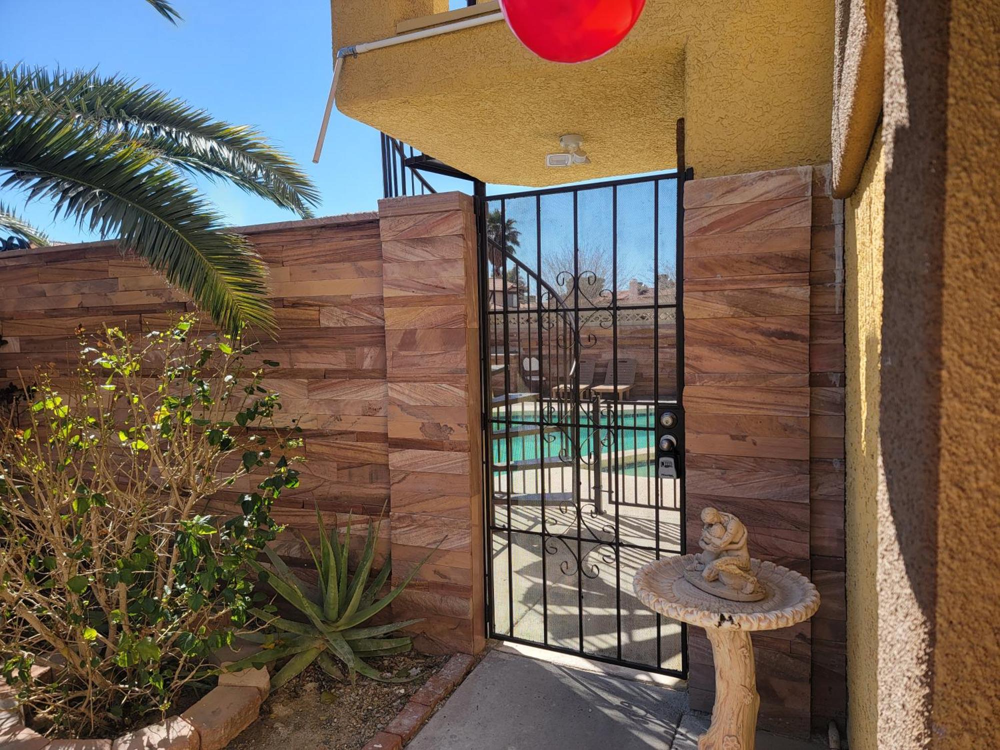 Villa Juan Guest House Private Las Vegas Exterior photo